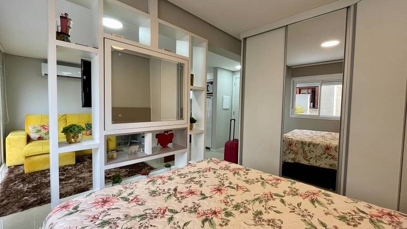 R$ 459.000 - LINDÍSSIMO STUDIO GARDEN - MOBILIADO E DECORADO - 44M2 - Porto Alegre - 