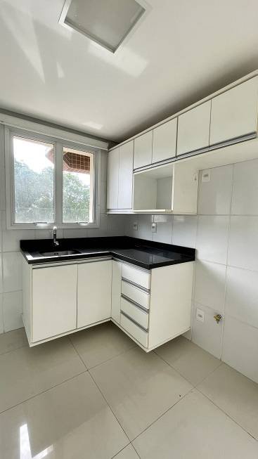 R$ 490.000 - EXCELENTE APARTAMENTO - FRENTE E LATERAL - 51M2 - 1 DORM - 1 VAGA - Porto Alegre - 