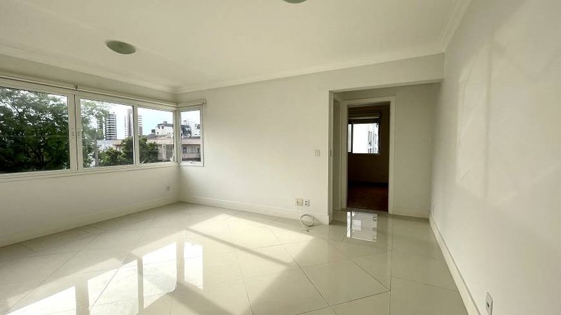 R$ 490.000 - EXCELENTE APARTAMENTO - FRENTE E LATERAL - 51M2 - 1 DORM - 1 VAGA - Porto Alegre - 