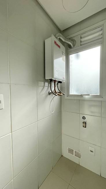 R$ 490.000 - EXCELENTE APARTAMENTO - FRENTE E LATERAL - 51M2 - 1 DORM - 1 VAGA - Porto Alegre - 