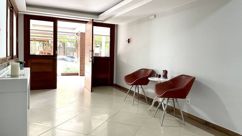 R$ 490.000 - EXCELENTE APARTAMENTO - FRENTE E LATERAL - 51M2 - 1 DORM - 1 VAGA - Porto Alegre - 