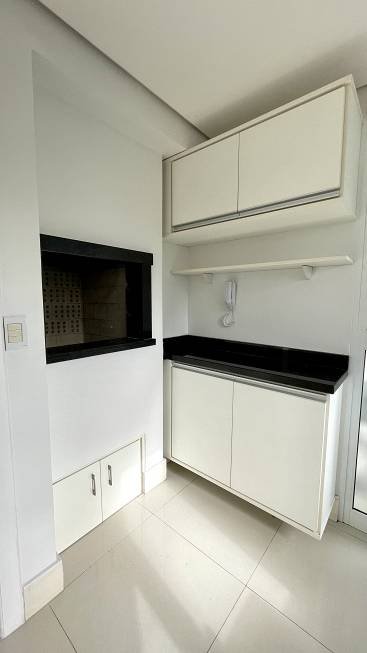 R$ 490.000 - EXCELENTE APARTAMENTO - FRENTE E LATERAL - 51M2 - 1 DORM - 1 VAGA - Porto Alegre - 