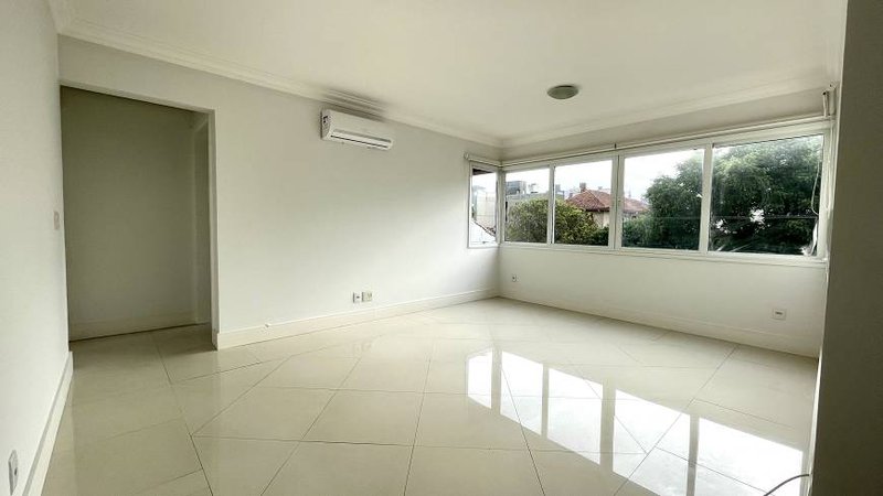 R$ 490.000 - EXCELENTE APARTAMENTO - FRENTE E LATERAL - 51M2 - 1 DORM - 1 VAGA - Porto Alegre - 