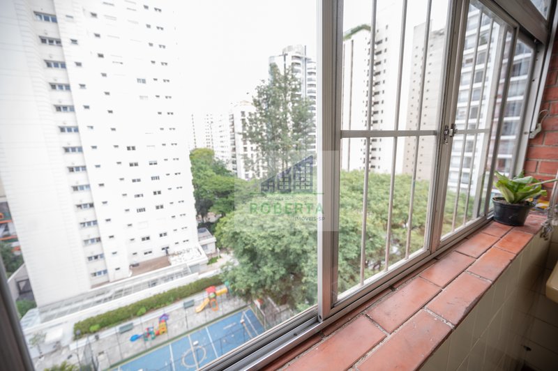 APARTAMENTO À VENDA EM MOEMA COM 2 DORMITÓRIOS Rua Pintassilgo São Paulo - 