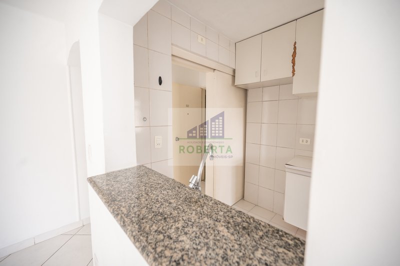 APARTAMENTO À VENDA EM MOEMA COM 2 DORMITÓRIOS Rua Pintassilgo São Paulo - 