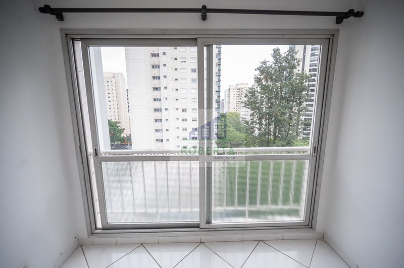 APARTAMENTO À VENDA EM MOEMA COM 2 DORMITÓRIOS Rua Pintassilgo São Paulo - 
