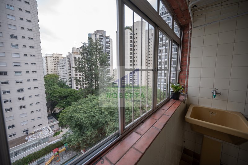APARTAMENTO À VENDA EM MOEMA COM 2 DORMITÓRIOS Rua Pintassilgo São Paulo - 