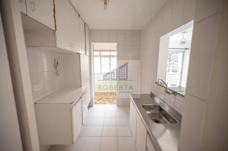 APARTAMENTO À VENDA EM MOEMA COM 2 DORMITÓRIOS Rua Pintassilgo São Paulo - 
