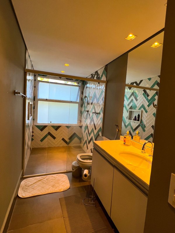Casa no Condomínio Raízes De Juquehy com 5 Suítes e Piscina Privativa-DISPONÍVEL LOCAÇÃO - São Sebastião - 