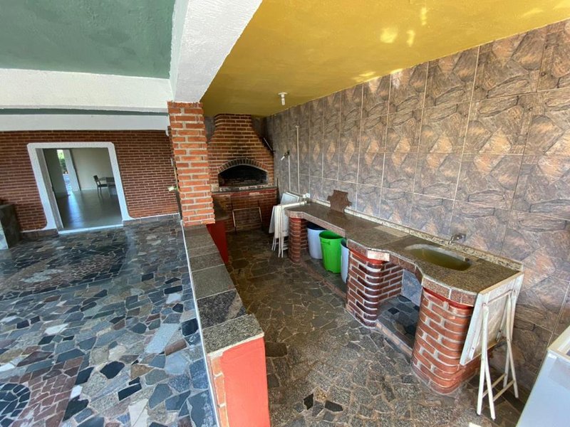 CHACARA COM 10.000 METROS EM SÃO JOSE DOS CAMPOS SP - São José dos Campos - 