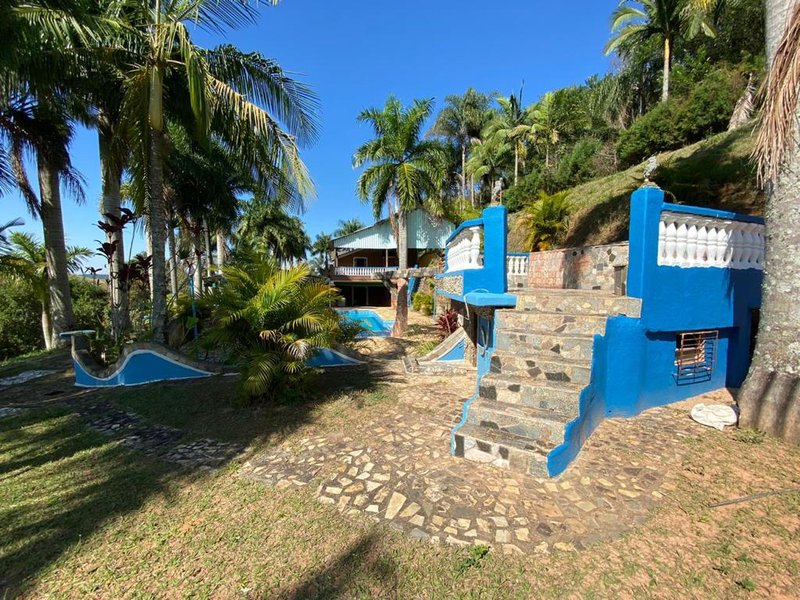 CHACARA COM 10.000 METROS EM SÃO JOSE DOS CAMPOS SP - São José dos Campos - 