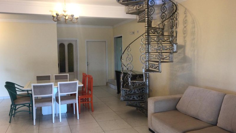 CHACARA COM 10.000 METROS EM SÃO JOSE DOS CAMPOS SP - São José dos Campos - 