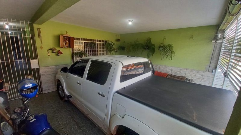 SOBRADO NA ZONA NORTE DE SÃO JOSE DOS CAMPOS SP - São José dos Campos - 