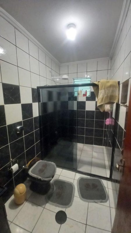 SOBRADO NA ZONA NORTE DE SÃO JOSE DOS CAMPOS SP - São José dos Campos - 