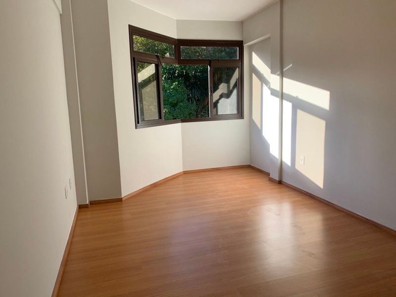 Apartamento com 3 dormitórios à venda, 91 m² por R$ 495.000 - Cônego - Nova Friburgo/RJ  Nova Friburgo - 