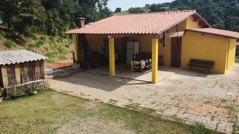 CHACARA COM 2.000 METROS EM TAUBATE SP - Taubaté - 