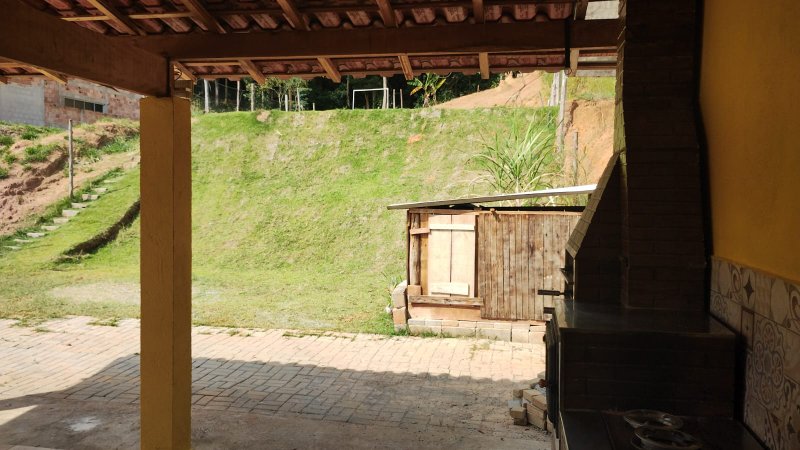 CHACARA COM 2.000 METROS EM TAUBATE SP - Taubaté - 