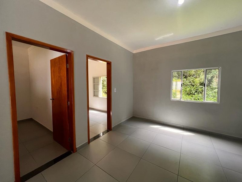 CHACARA COM 1.000 METROS EM SAO JOSE DOS CAMPOS SP - São José dos Campos - 