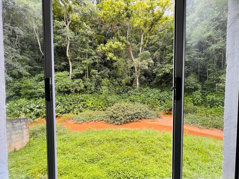 CHACARA COM 1.000 METROS EM SAO JOSE DOS CAMPOS SP - São José dos Campos - 
