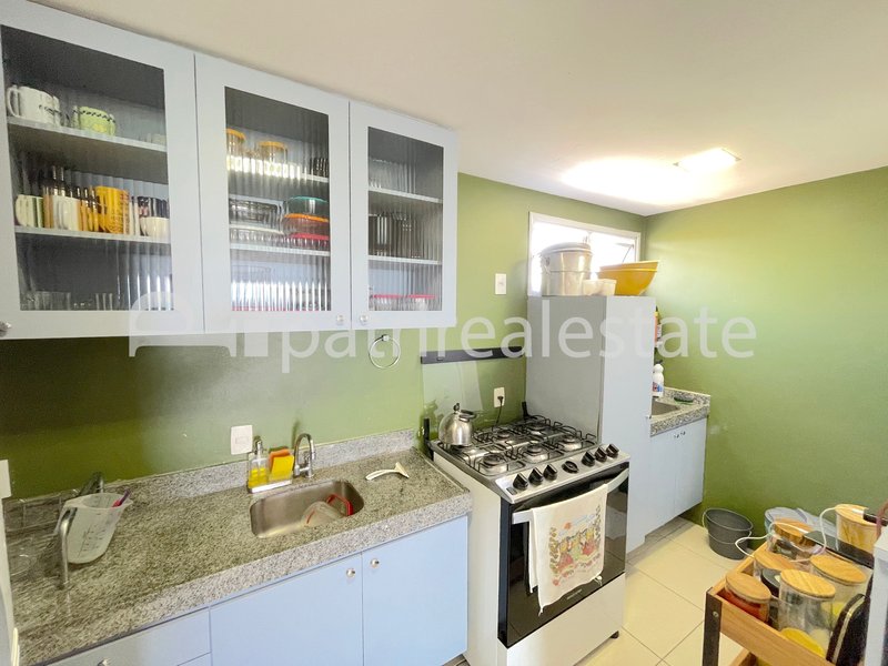 Cobertura duplex 204 m² com 6 Quartos 5 banheiros 2 vagas - Porto das Dunas - Aquiraz - CE Av. dos Golfinhos Aquiraz - 