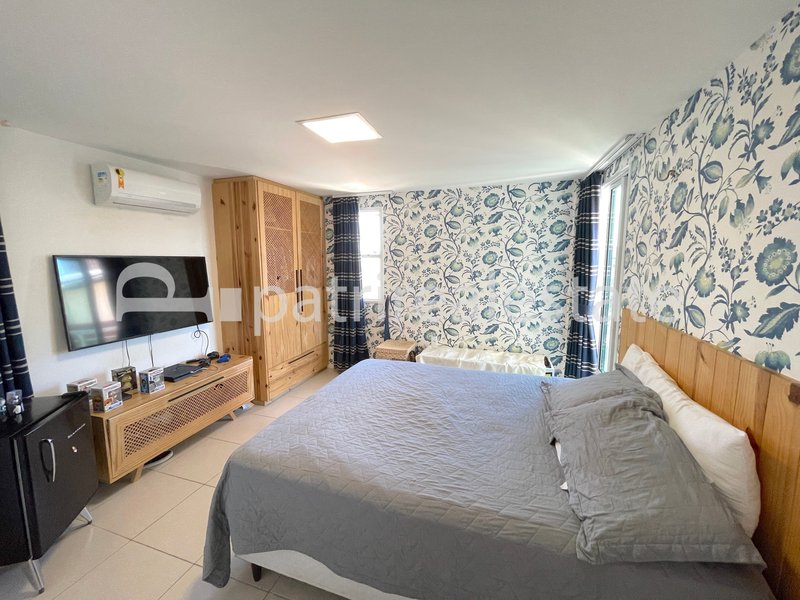 Cobertura duplex 204 m² com 6 Quartos 5 banheiros 2 vagas - Porto das Dunas - Aquiraz - CE Av. dos Golfinhos Aquiraz - 