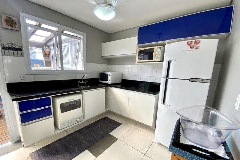 R$ 840.000 - PACIFIC - LINDA CASA - MOBILIADA E DECORADA - 102M² - 3 DORMITÓRIOS - 2 VAGAS Avenida Paraguassú  Xangri-lá - 