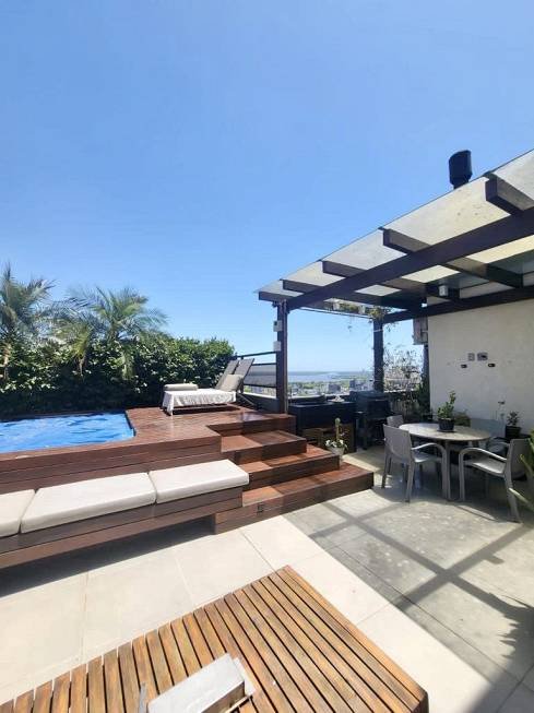 R$ 1.650.000 - COBERTURA DUPLEX - ESPETACULAR VISTA - 276M2 - 3 DORM - PISCINA - 2 VAGAS - Porto Alegre - 