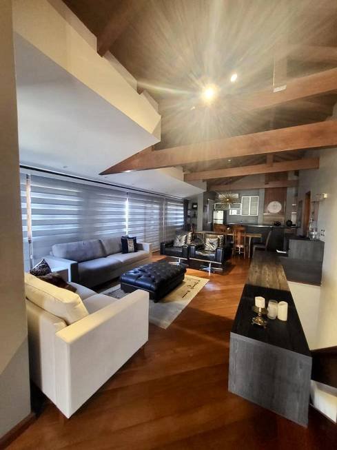 R$ 1.650.000 - COBERTURA DUPLEX - ESPETACULAR VISTA - 276M2 - 3 DORM - PISCINA - 2 VAGAS - Porto Alegre - 