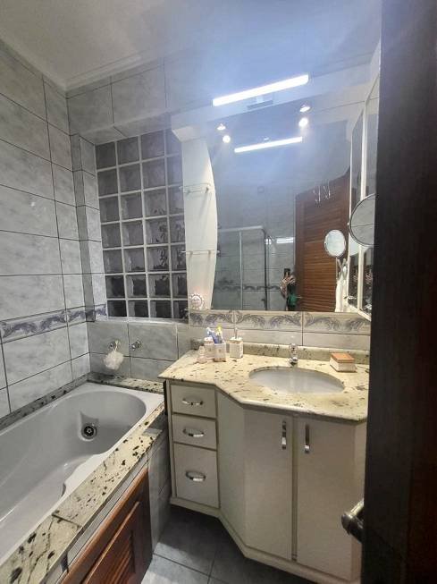 R$ 1.650.000 - COBERTURA DUPLEX - ESPETACULAR VISTA - 276M2 - 3 DORM - PISCINA - 2 VAGAS - Porto Alegre - 