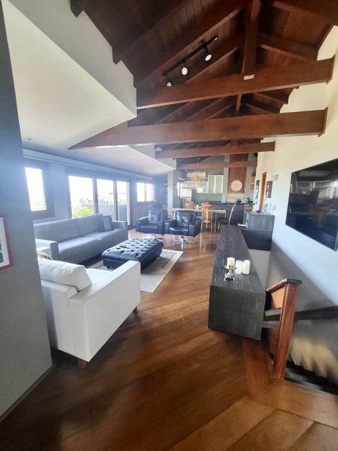 R$ 1.650.000 - COBERTURA DUPLEX - ESPETACULAR VISTA - 276M2 - 3 DORM - PISCINA - 2 VAGAS - Porto Alegre - 