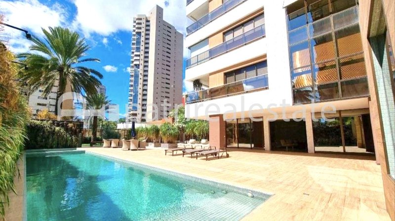Apartamento 300 m² 1 por andar com 5 Quartos 7 banheiros e 4 vagas Meireles Fortaleza CE Rua Tibúrcio Cavalcanti Fortaleza - 