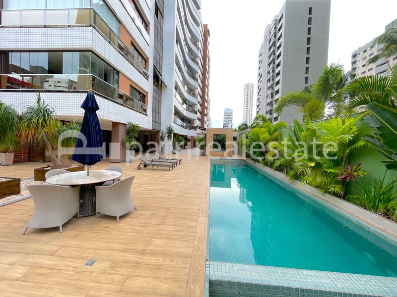 Apartamento 300 m² 1 por andar com 5 Quartos 7 banheiros e 4 vagas Meireles Fortaleza CE Rua Tibúrcio Cavalcanti Fortaleza - 