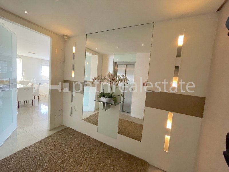 Apartamento 300 m² 1 por andar com 5 Quartos 7 banheiros e 4 vagas Meireles Fortaleza CE Rua Tibúrcio Cavalcanti Fortaleza - 
