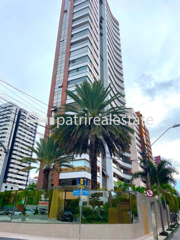 Apartamento 300 m² 1 por andar com 5 Quartos 7 banheiros e 4 vagas Meireles Fortaleza CE Rua Tibúrcio Cavalcanti Fortaleza - 