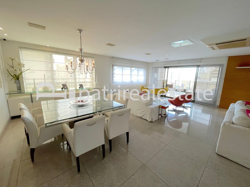 Apartamento 300 m² 1 por andar com 5 Quartos 7 banheiros e 4 vagas Meireles Fortaleza CE Rua Tibúrcio Cavalcanti Fortaleza - 