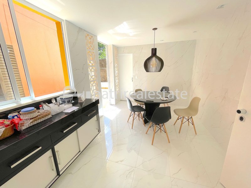 Casa Duplex 498 m² Terreno 960 m² 4 Suítes 5 Banheiros 5 Vagas - De Lourdes - Fortaleza CE Rua Professor Amarílio Cartaxo Fortaleza - 