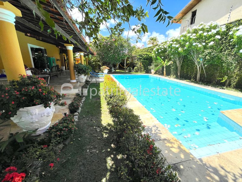 Casa Duplex 498 m² Terreno 960 m² 4 Suítes 5 Banheiros 5 Vagas - De Lourdes - Fortaleza CE Rua Professor Amarílio Cartaxo Fortaleza - 