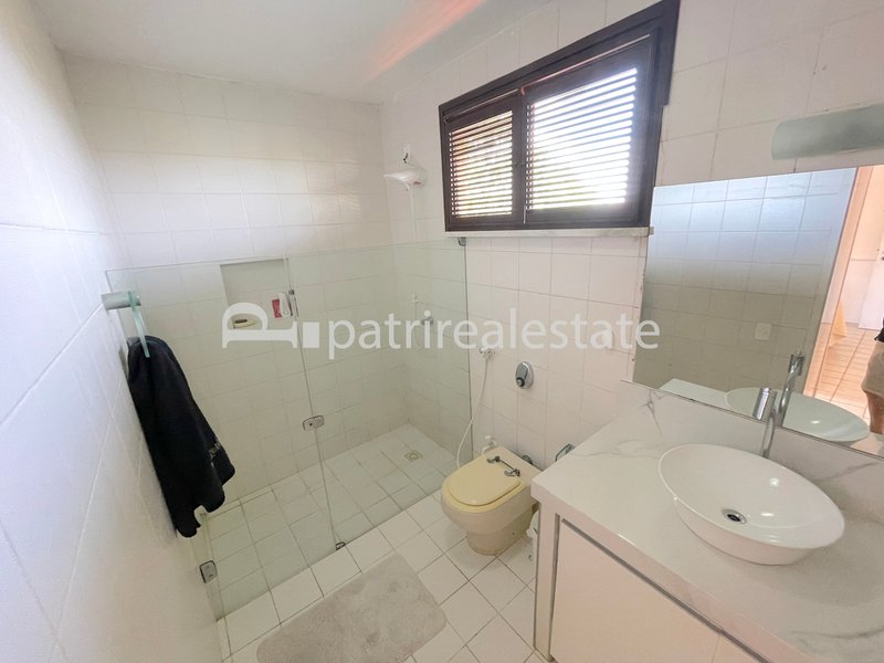 Casa Duplex 498 m² Terreno 960 m² 4 Suítes 5 Banheiros 5 Vagas - De Lourdes - Fortaleza CE Rua Professor Amarílio Cartaxo Fortaleza - 