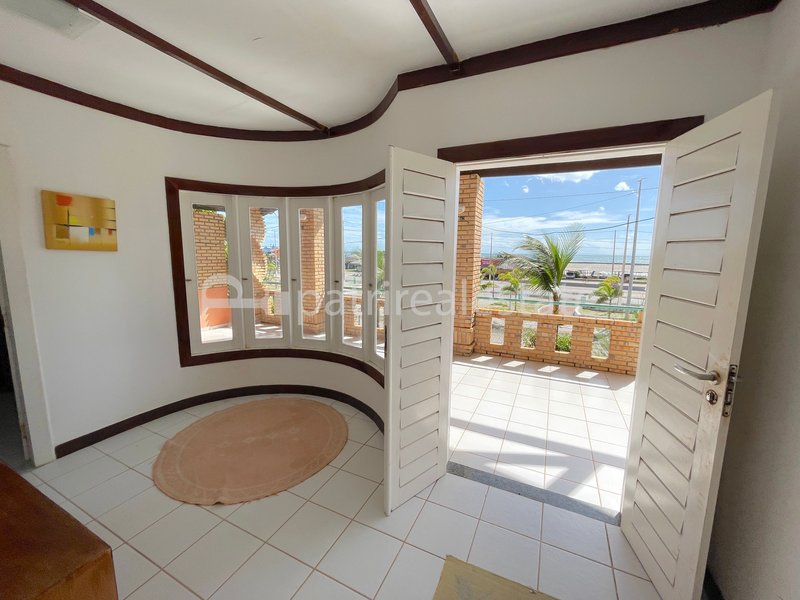 Casa de 485 m² em terreno de 920 m² 8 quartos 7 banheiros 8 Vagas - Prainha - Aquiraz – CE Rua da Praia Aquiraz - 