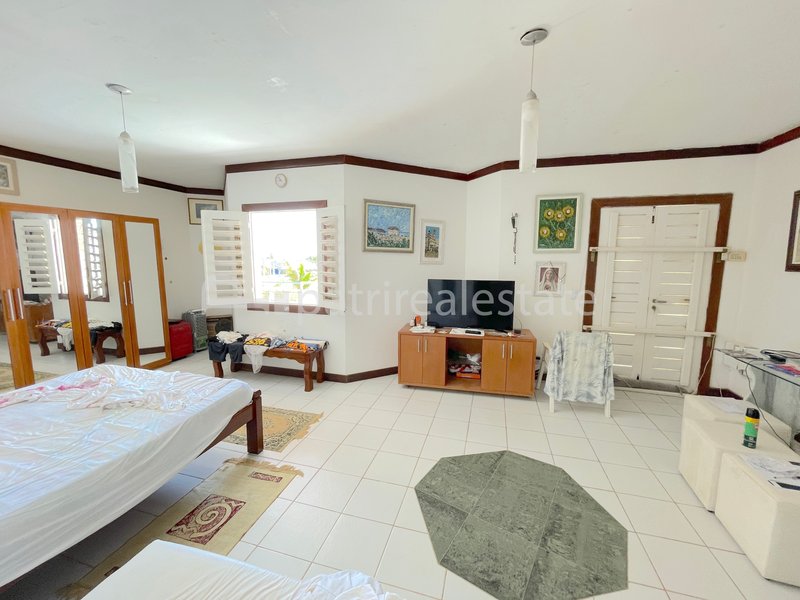 Casa de 485 m² em terreno de 920 m² 8 quartos 7 banheiros 8 Vagas - Prainha - Aquiraz – CE Rua da Praia Aquiraz - 