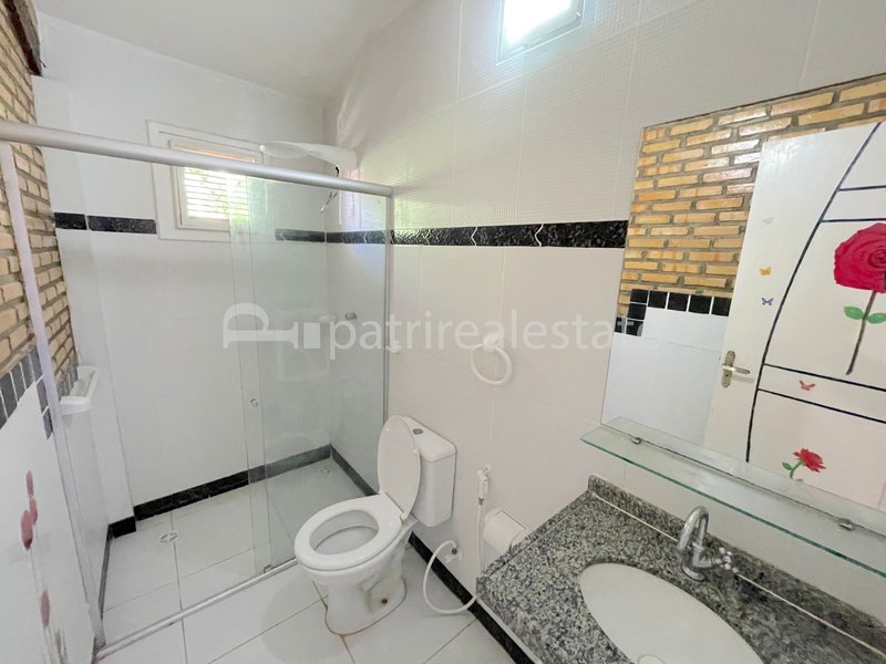 Casa de 485 m² em terreno de 920 m² 8 quartos 7 banheiros 8 Vagas - Prainha - Aquiraz – CE Rua da Praia Aquiraz - 