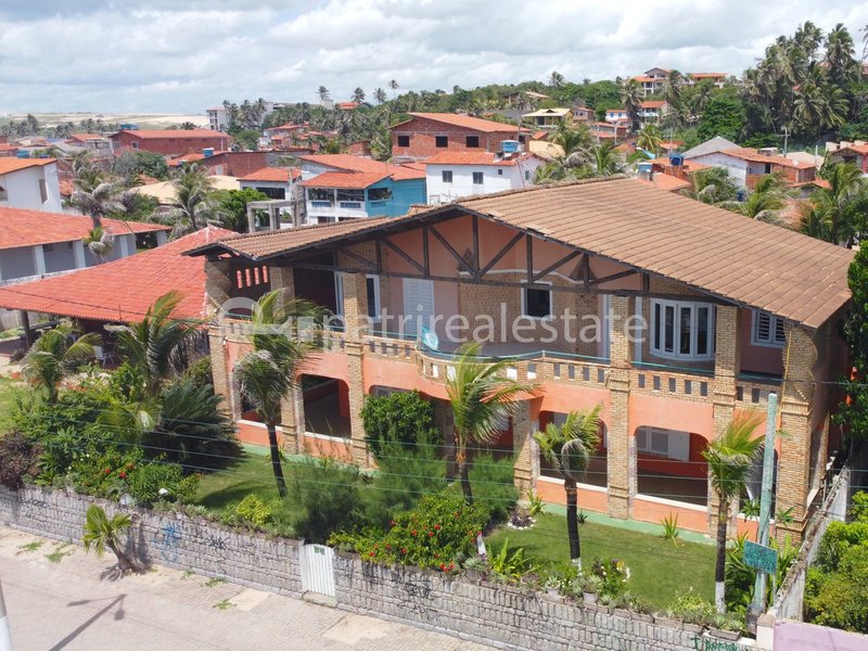 Casa de 485 m² em terreno de 920 m² 8 quartos 7 banheiros 8 Vagas - Prainha - Aquiraz – CE Rua da Praia Aquiraz - 