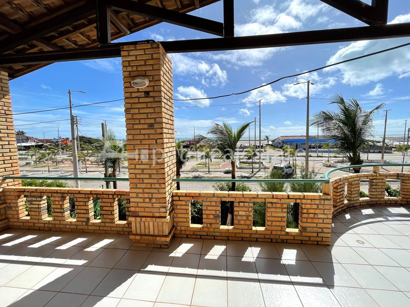 Casa de 485 m² em terreno de 920 m² 8 quartos 7 banheiros 8 Vagas - Prainha - Aquiraz – CE Rua da Praia Aquiraz - 