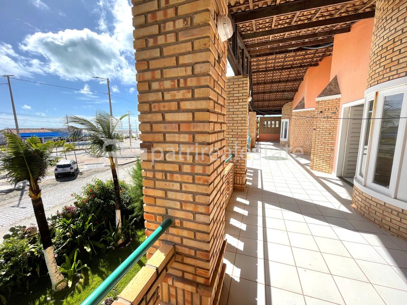 Casa de 485 m² em terreno de 920 m² 8 quartos 7 banheiros 8 Vagas - Prainha - Aquiraz – CE Rua da Praia Aquiraz - 