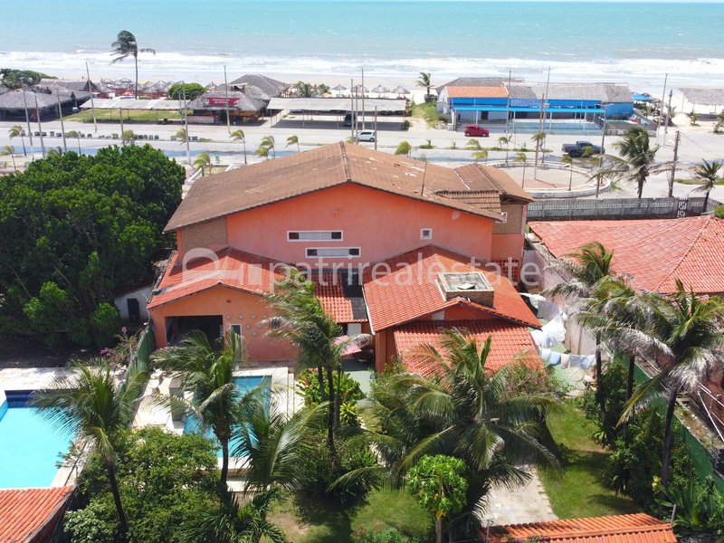 Casa de 485 m² em terreno de 920 m² 8 quartos 7 banheiros 8 Vagas - Prainha - Aquiraz – CE Rua da Praia Aquiraz - 