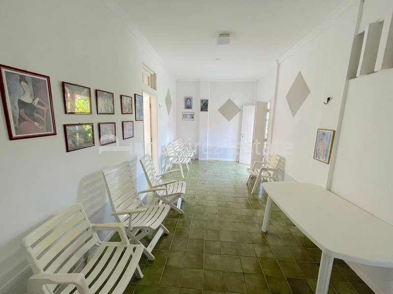 Casa de 485 m² em terreno de 920 m² 8 quartos 7 banheiros 8 Vagas - Prainha - Aquiraz – CE Rua da Praia Aquiraz - 
