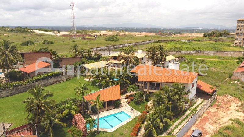 Casa 640 m² terreno 1125 m² 5 suítes 7 wc 8 Vagas. Vista mar - Porto das Dunas Aquiraz CE Rua Canoas  Aquiraz - 