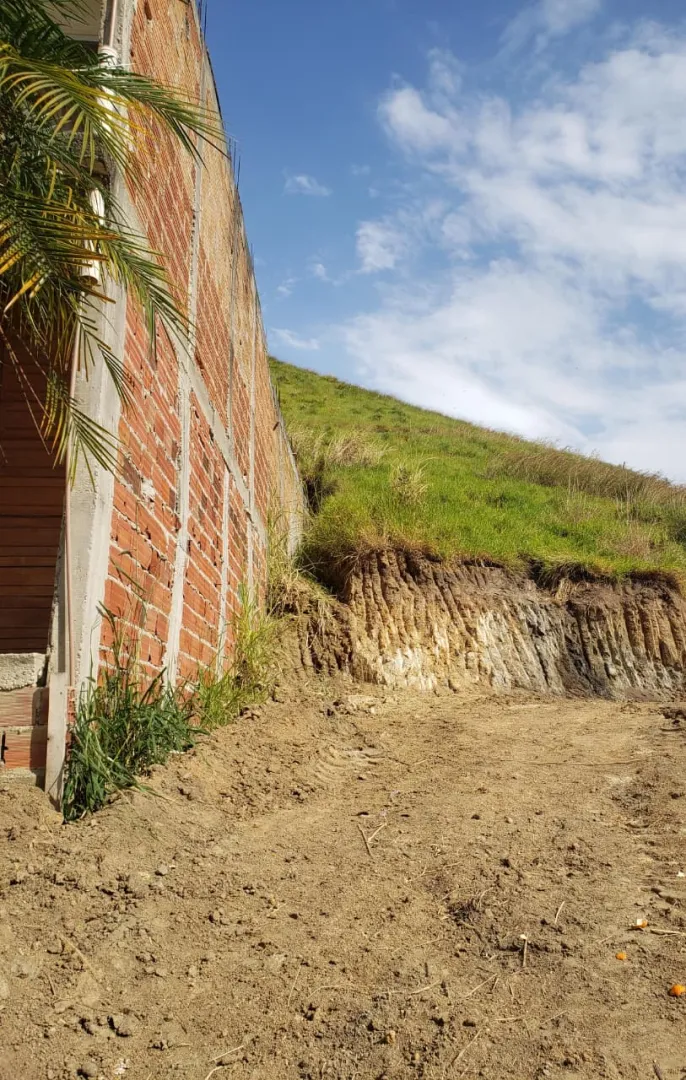 Terreno no bairro Itaguaçu em Aparecida