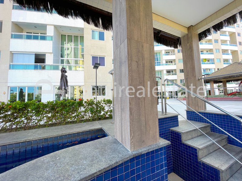 Apartamento Duplex Pe direito duplo 100 m² 2 Suítes 3 banheiros 2 vagas Cocó Fortaleza CE Rua Vilebaldo Aguiar Fortaleza - 