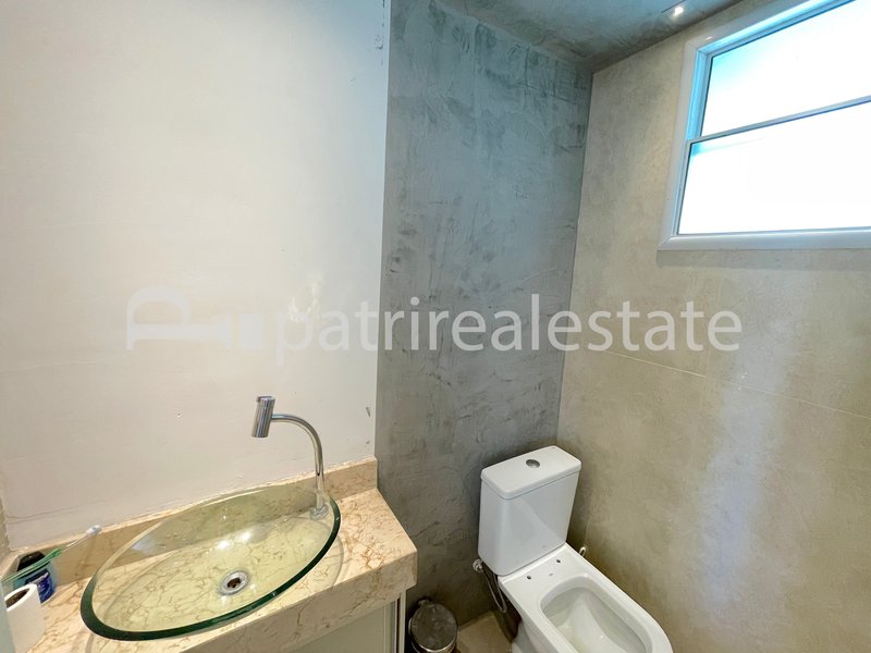 Apartamento Duplex Pe direito duplo 100 m² 2 Suítes 3 banheiros 2 vagas Cocó Fortaleza CE Rua Vilebaldo Aguiar Fortaleza - 